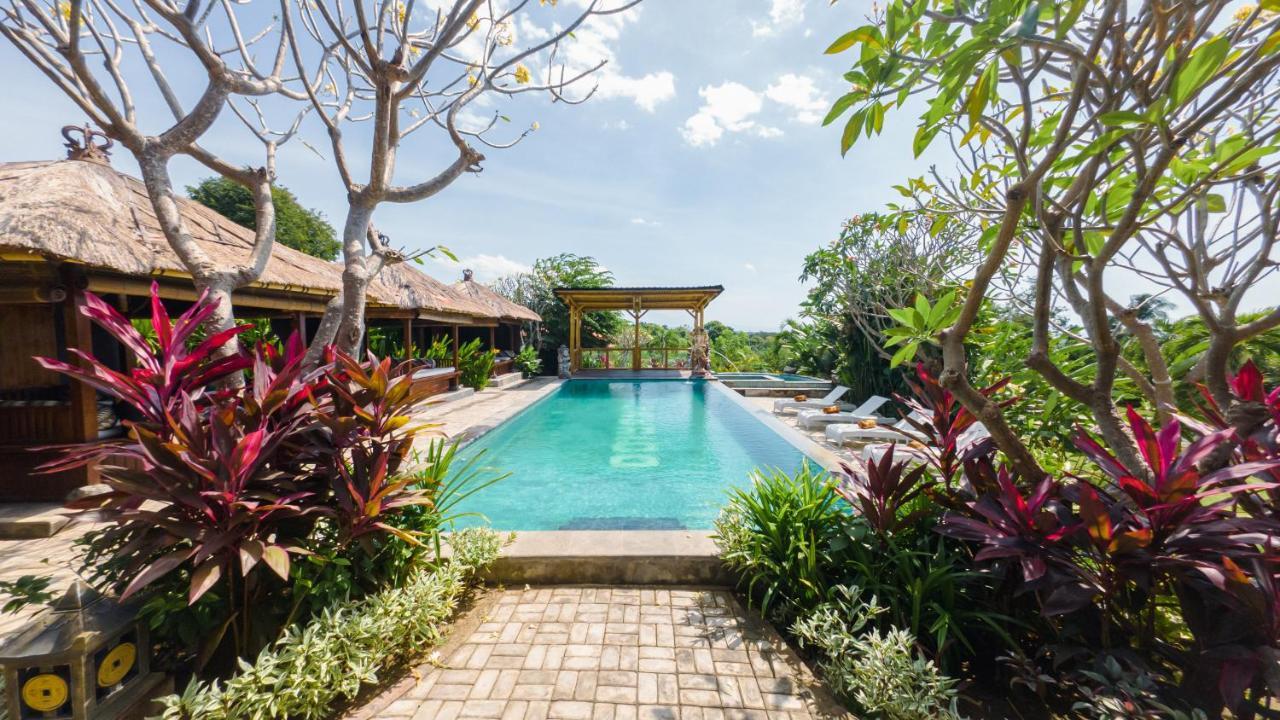 Готель Odiyana Bali Retreat Banyuwedang Екстер'єр фото