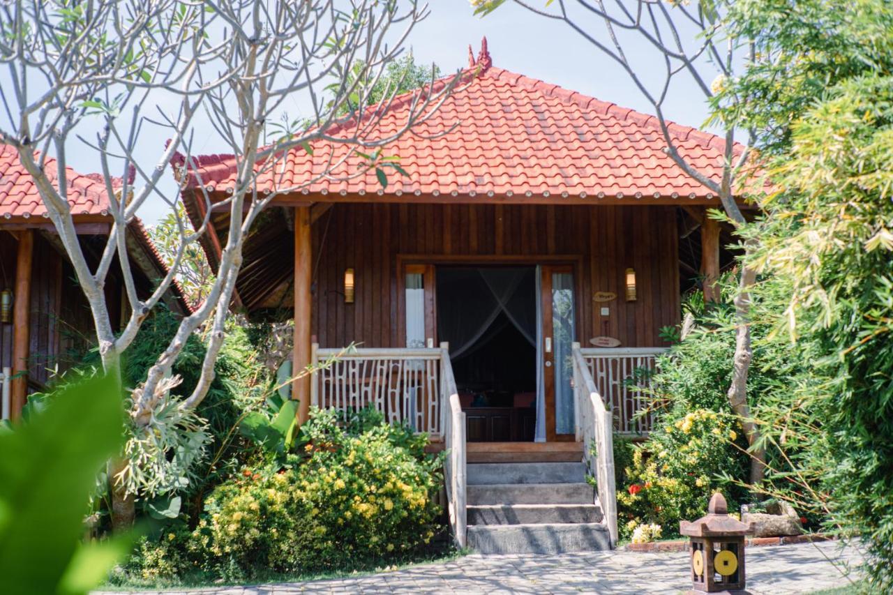 Готель Odiyana Bali Retreat Banyuwedang Екстер'єр фото
