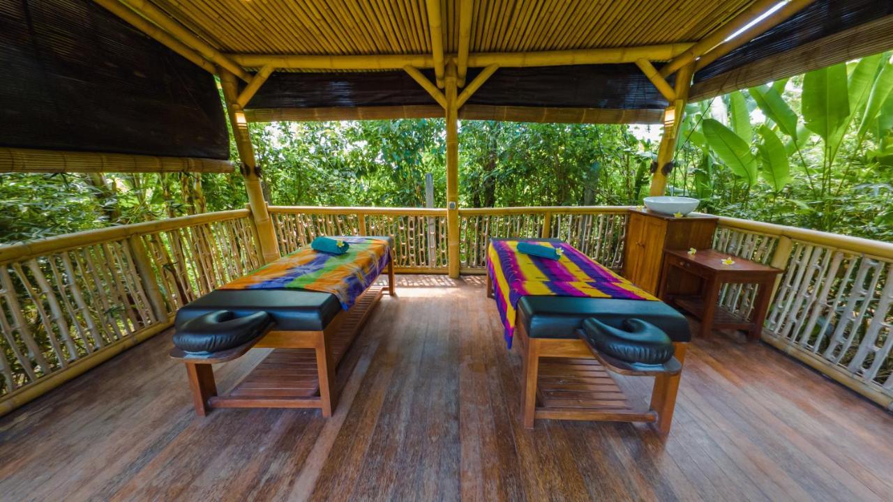 Готель Odiyana Bali Retreat Banyuwedang Екстер'єр фото
