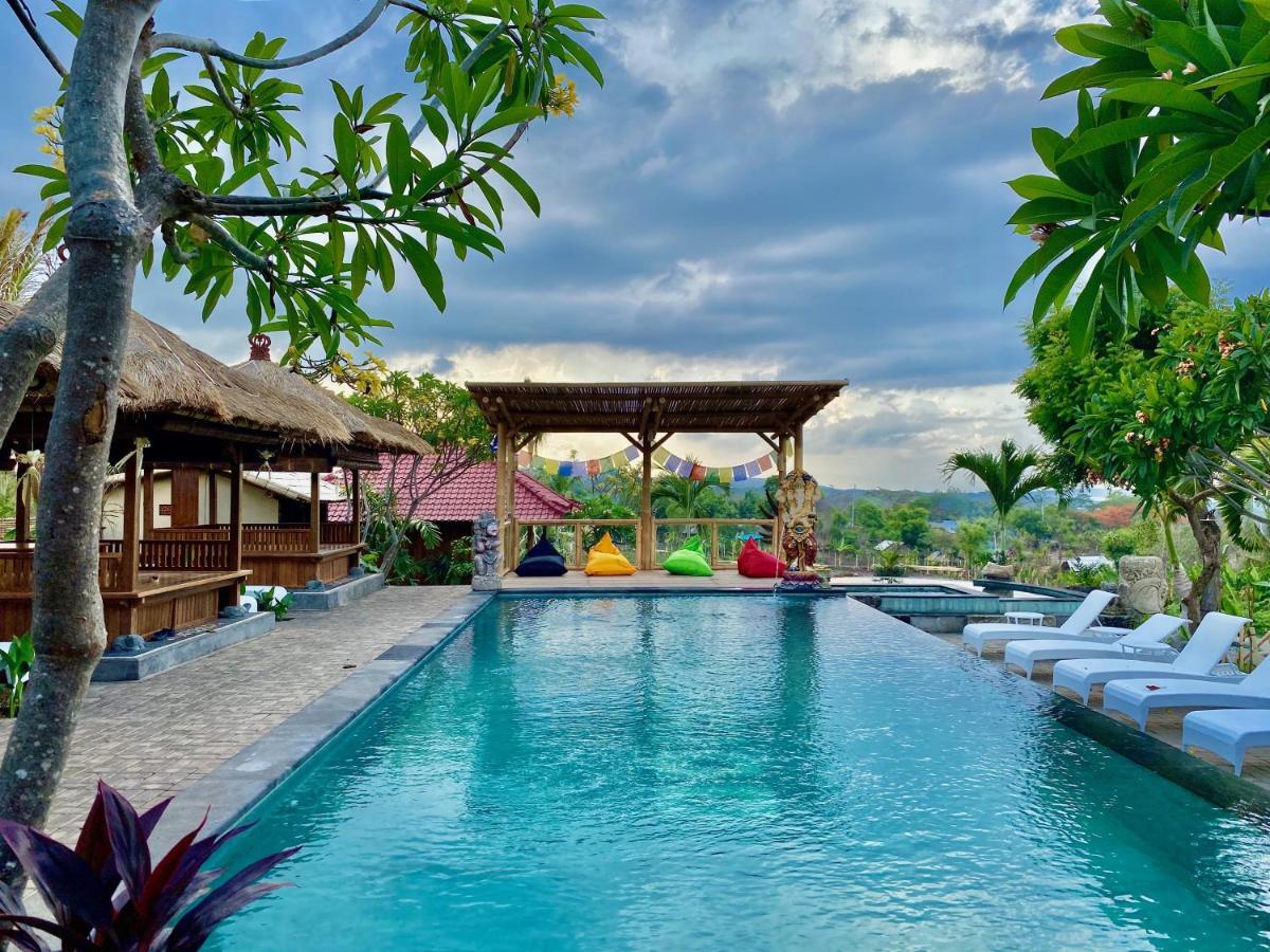 Готель Odiyana Bali Retreat Banyuwedang Екстер'єр фото