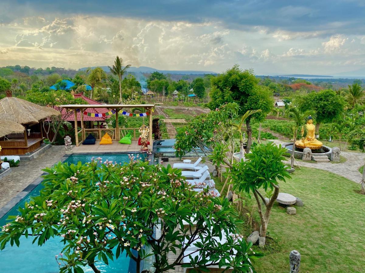 Готель Odiyana Bali Retreat Banyuwedang Екстер'єр фото